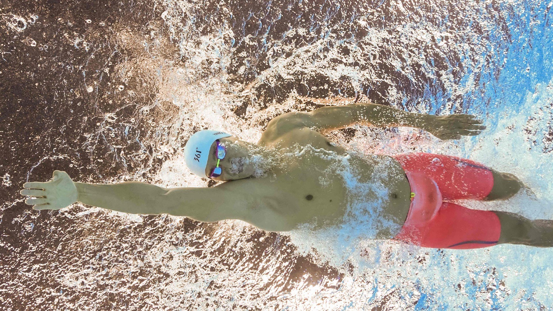 全国青少年武艺比赛释放青春热情，全国青少年俱乐部武术套路赛